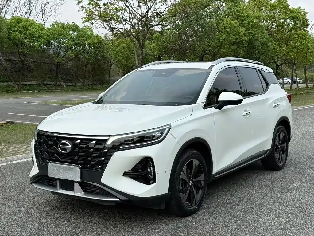 GAC Motor Trumpchi GS4