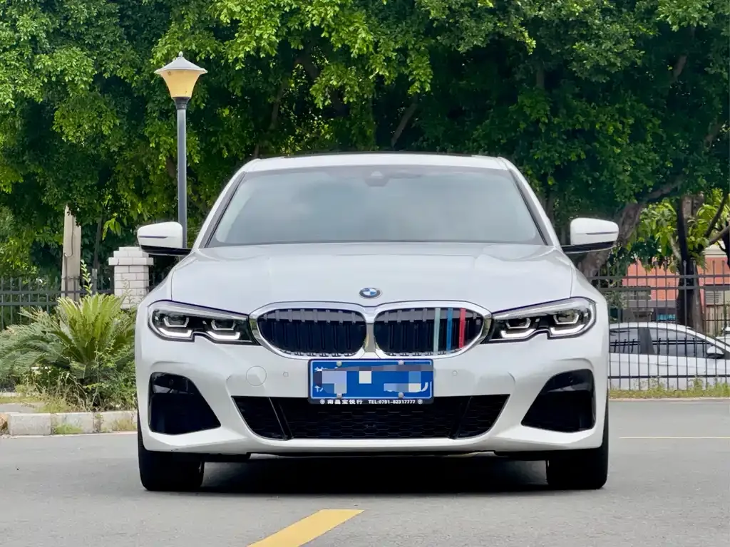 BMW 3 Series — фото 4