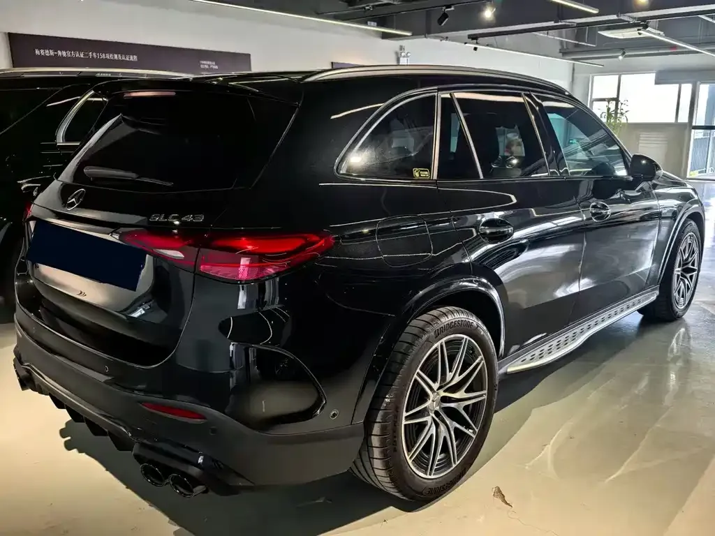 Mercedes-Benz GLC AMG — фото 6