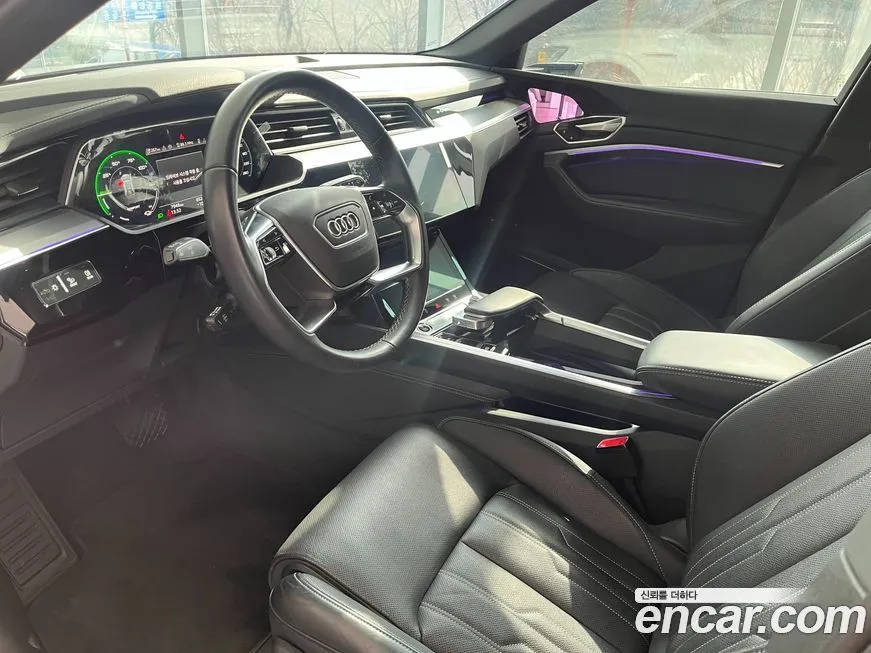 Audi Q8 e-tron 2024 из KR, фото 7