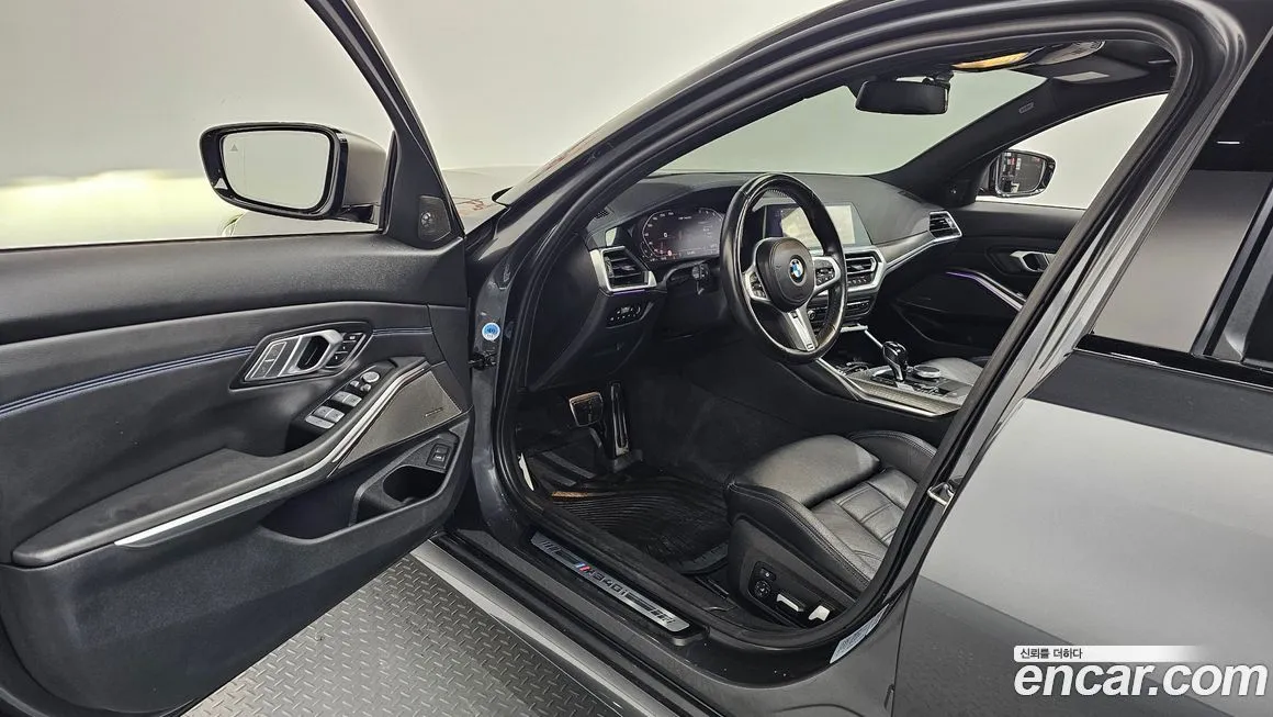 BMW 3-Series 2021 из KR, фото 8