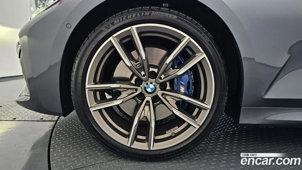 BMW 3-Series 2021 из KR, фото 9