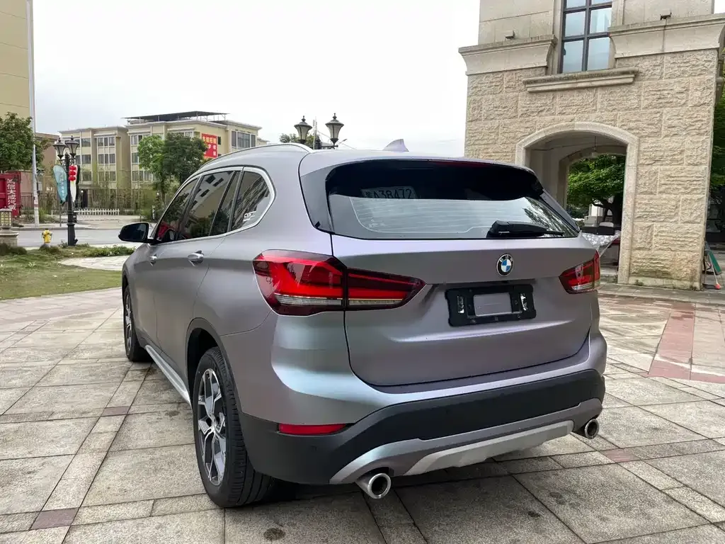 BMW X1 — фото 9