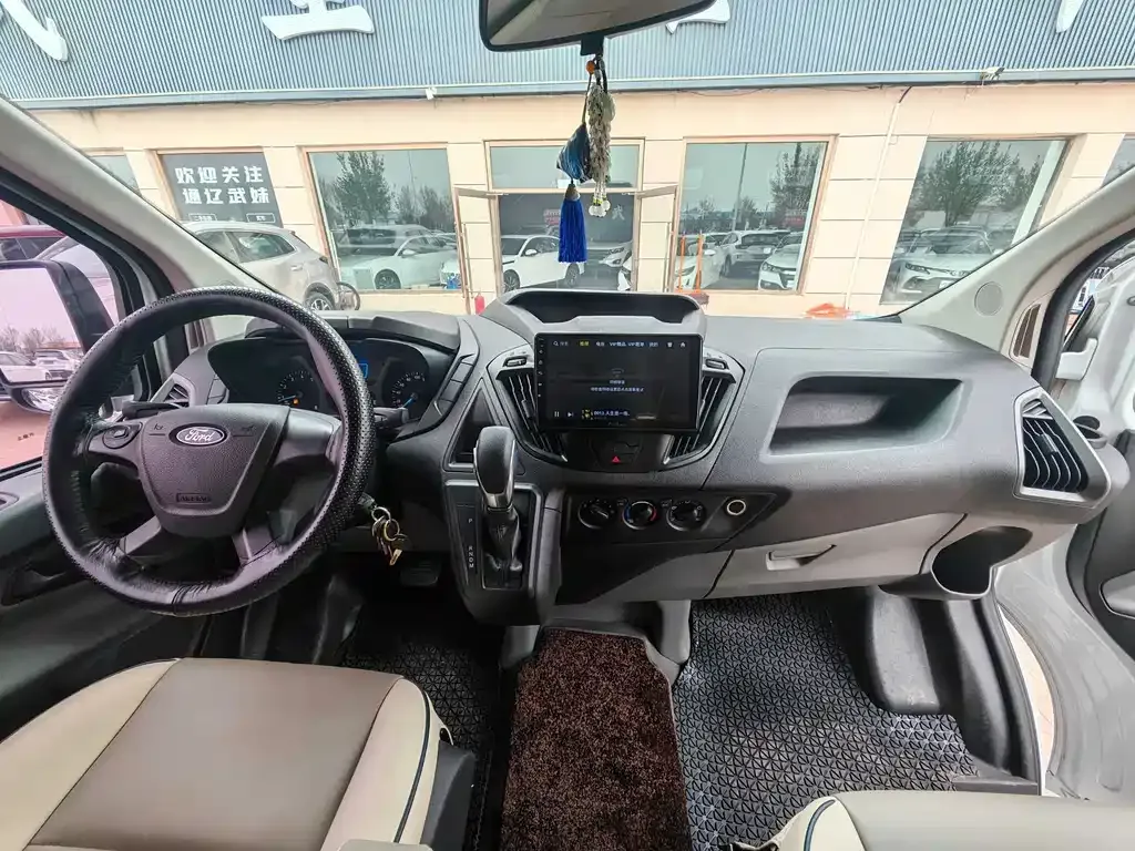 Ford Transit 2021 из CN, фото 10