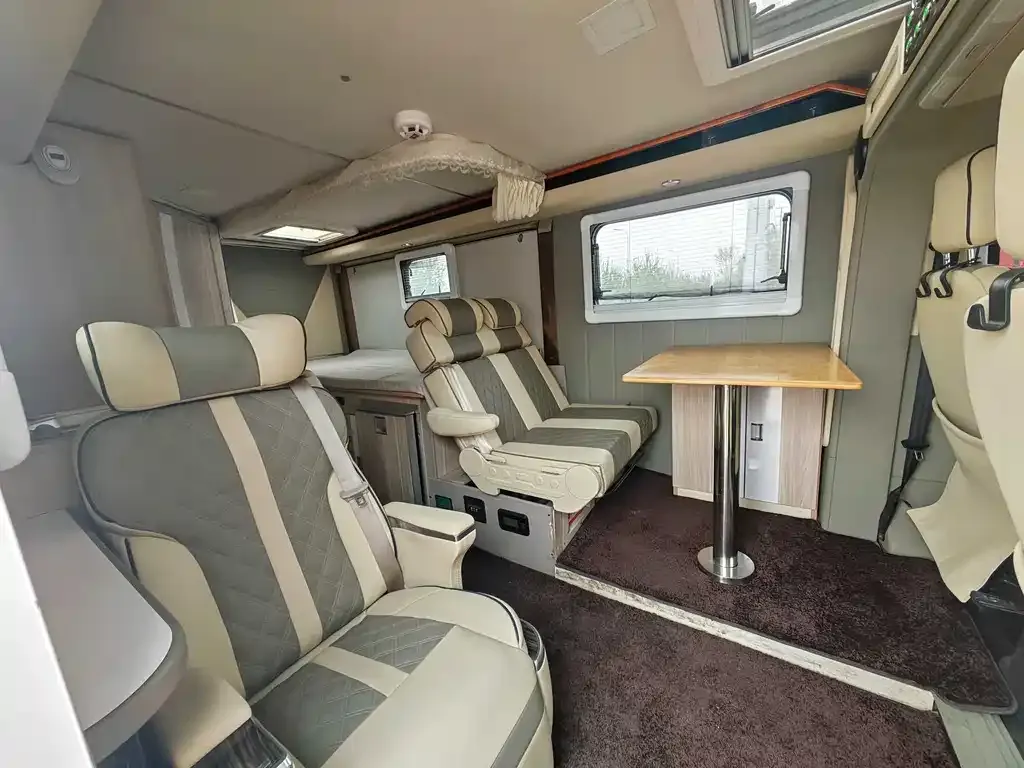 Ford Transit 2021 из CN, фото 9