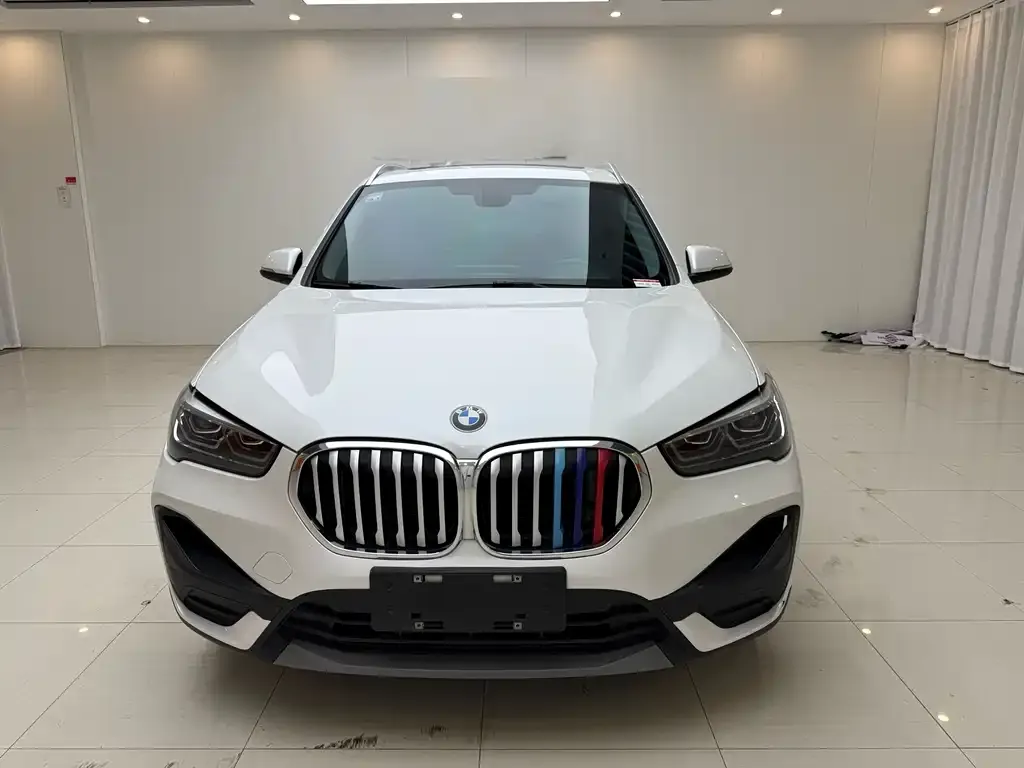 BMW X1 — фото 2