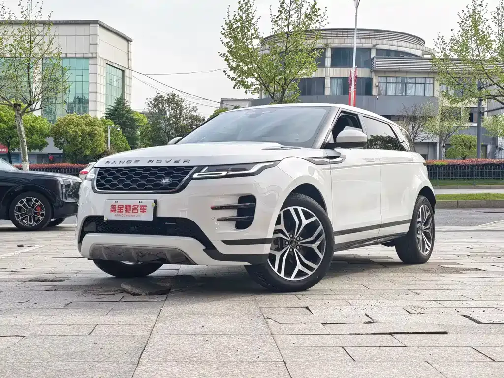 Land Rover Evoque — фото 1