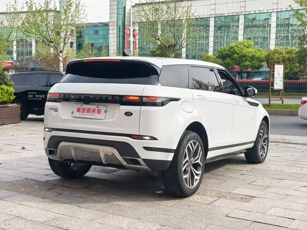Land Rover Evoque — фото 8
