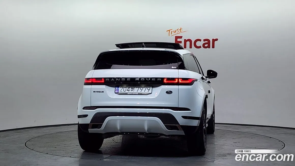 Land Rover Range Rover Evoque 2023 из KR, фото 2