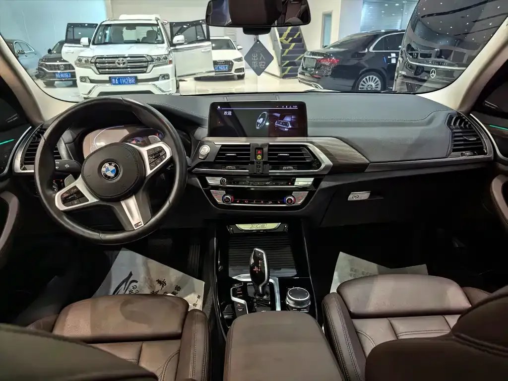 BMW X3 — фото 2