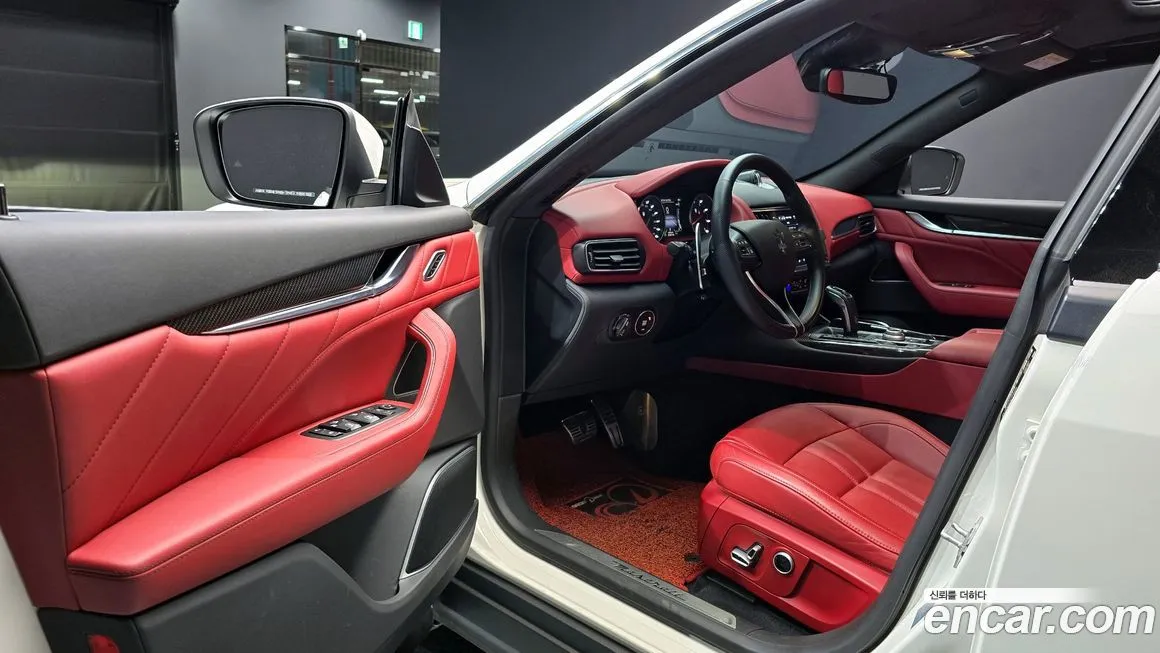 Maserati Levante 2022 из KR, фото 7