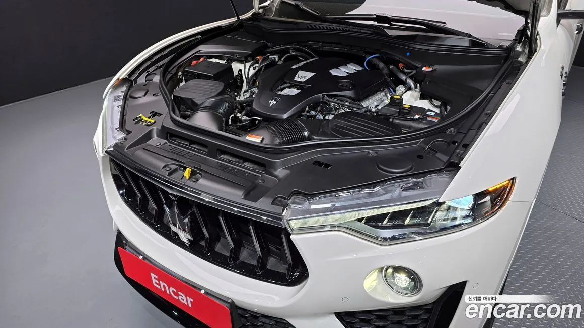 Maserati Levante 2022 из KR, фото 10