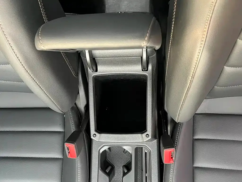 Volkswagen Tharu — фото 7