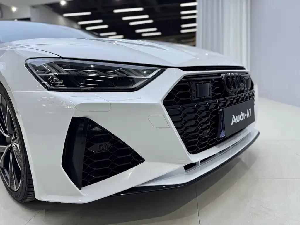 Audi A7 — фото 6