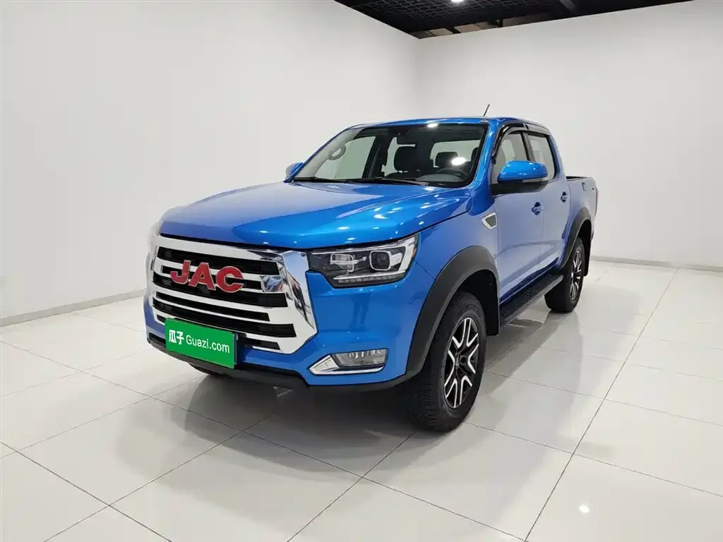 JAC T8