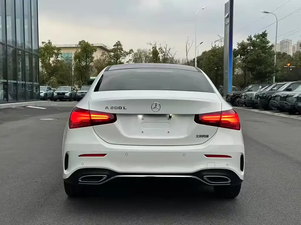 Mercedes-Benz A-Class — фото 6