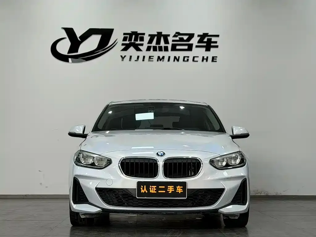 BMW 1 Series — фото 1