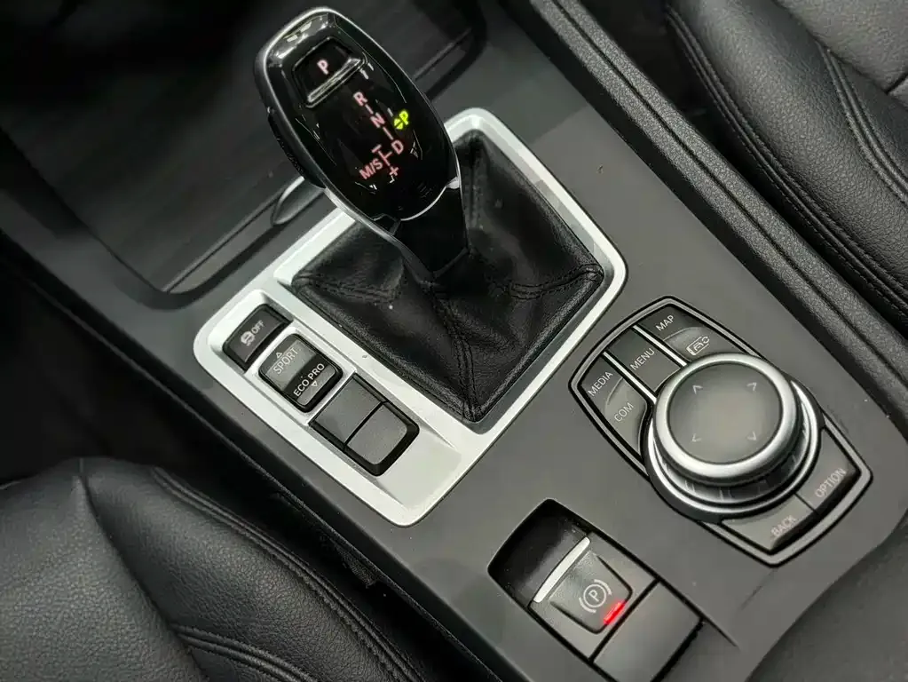 BMW 1 Series — фото 10