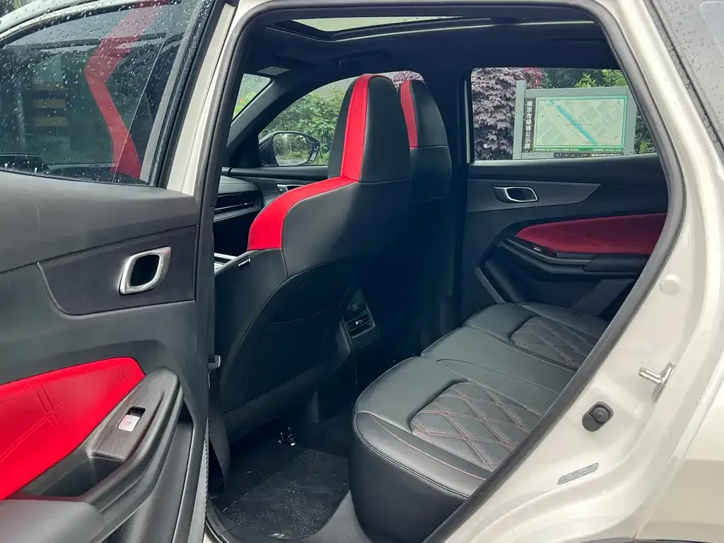 Changan CS55PLUS — фото 3
