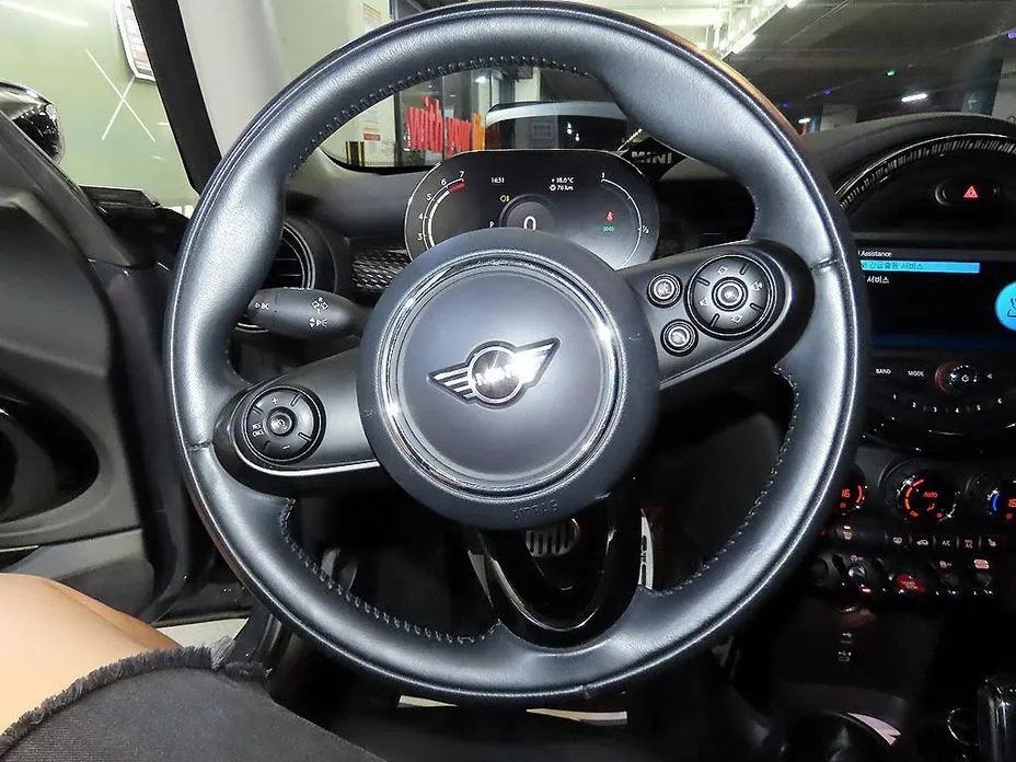 Mini Cooper 2021 из KR, фото 10