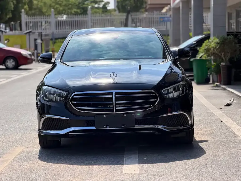 Mercedes-Benz E-Class (Import) — фото 10