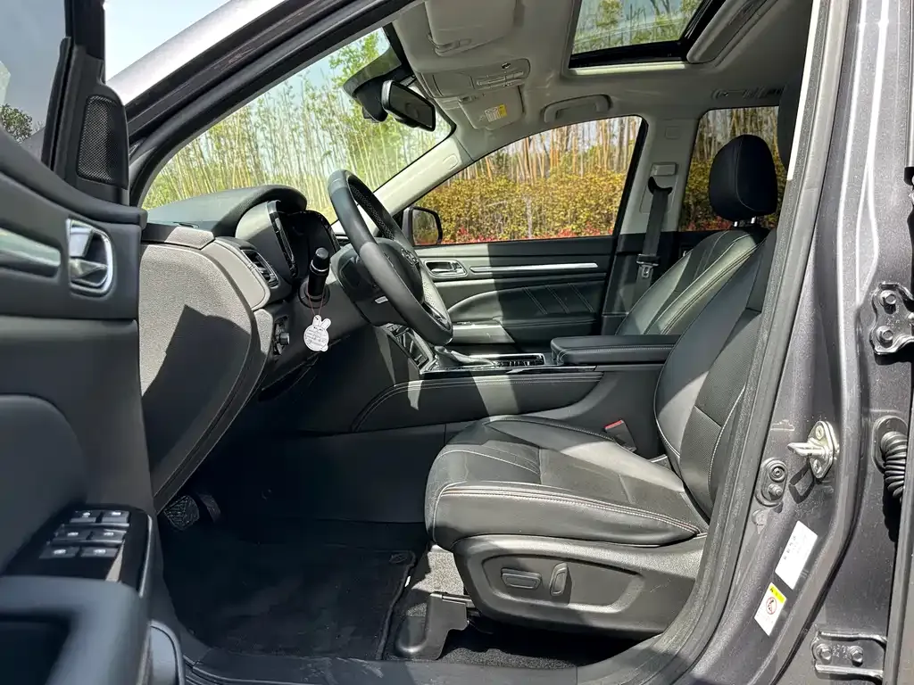 GAC Motor Trumpchi GS8 — фото 4