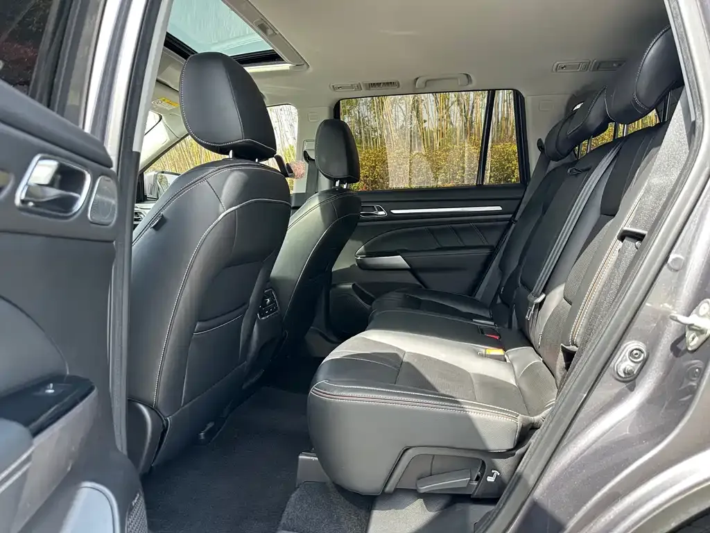 GAC Motor Trumpchi GS8 — фото 9