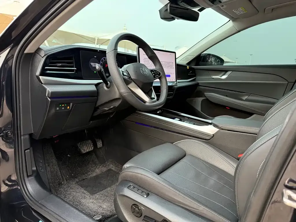 Volkswagen Passat — фото 4