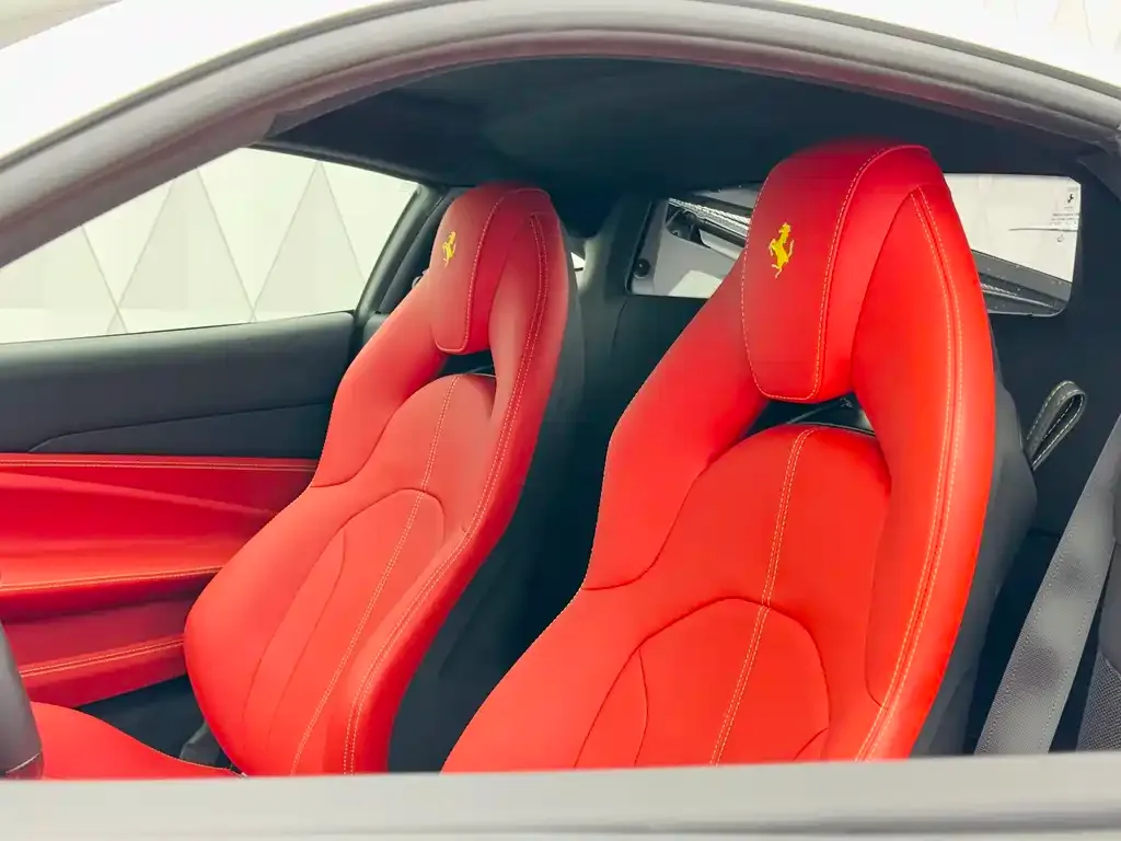 Ferrari F8 — фото 5