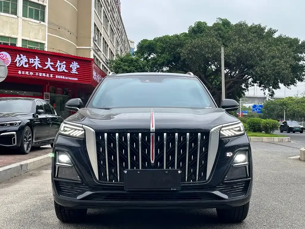 Hongqi HS5 — фото 8