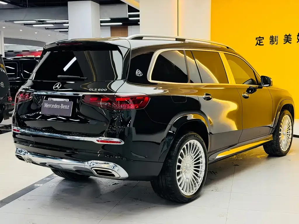 Mercedes-Benz GLS — фото 4