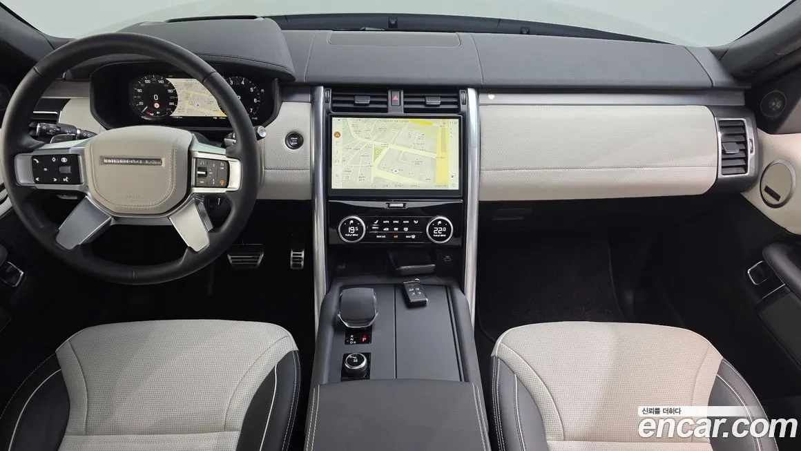Land Rover Discovery 2024 из KR, фото 8