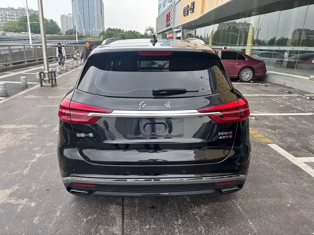 Hongqi HS5 — фото 3