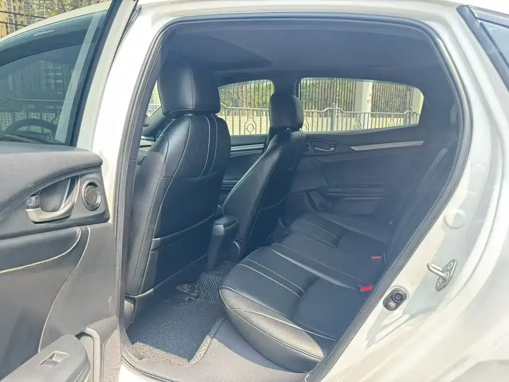Honda Civic — фото 3