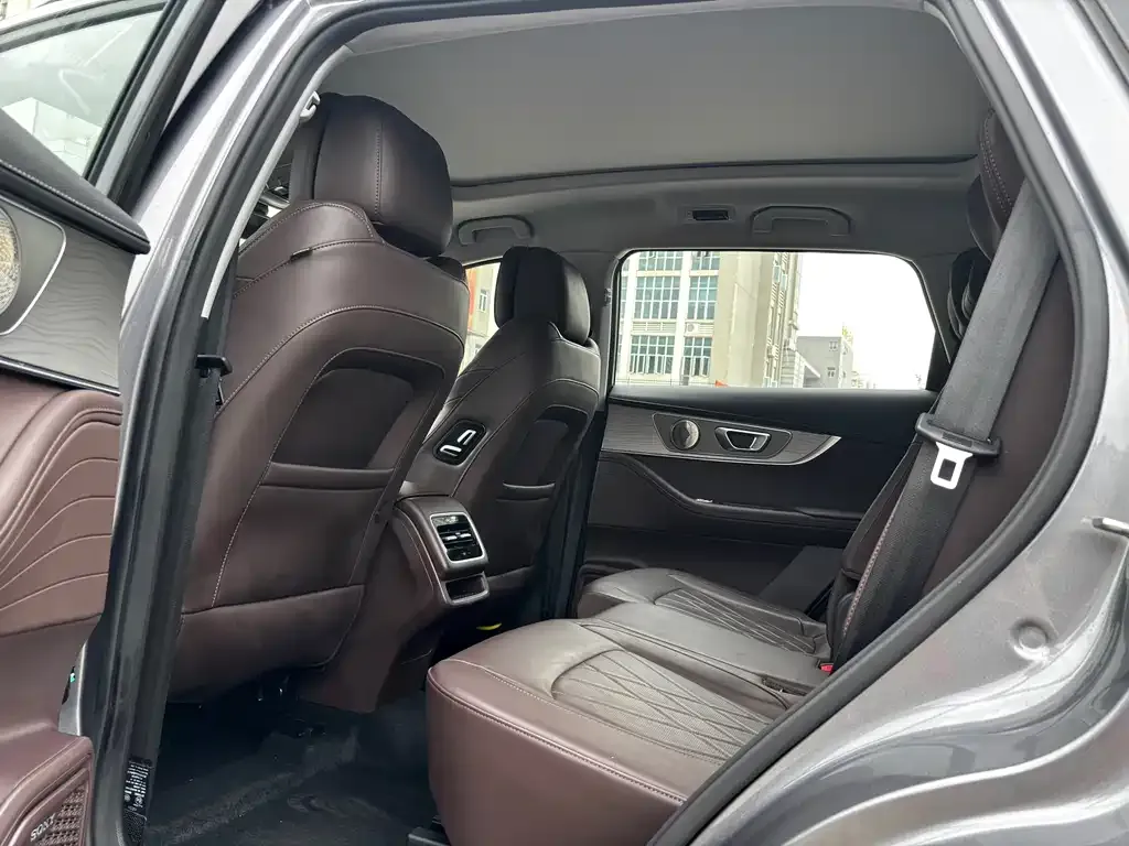 Chery Tiggo 8 PRO — фото 2