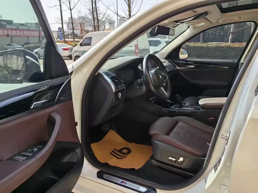 BMW X3 2021 из CN, фото 3