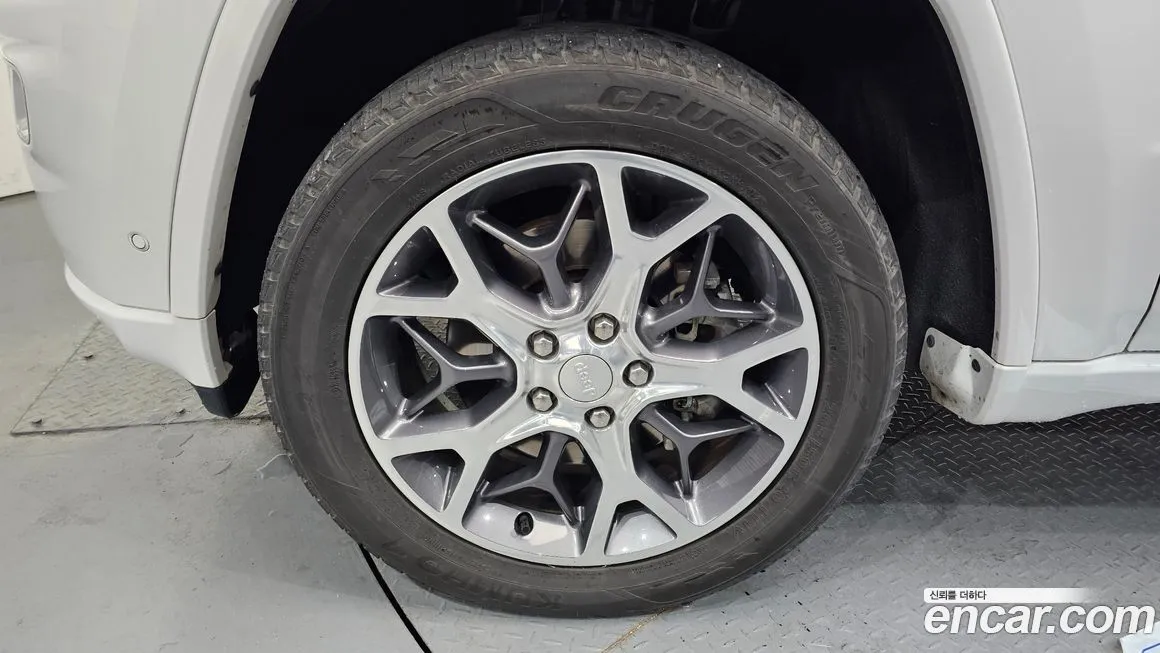 Jeep Cherokee 2021 из KR, фото 4