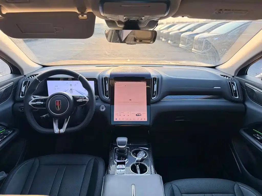 Hongqi HS3 PHEV 2024 из CN, фото 5
