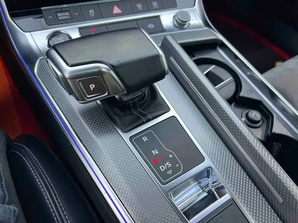 Audi A6L New Energy 2022 из CN, фото 10