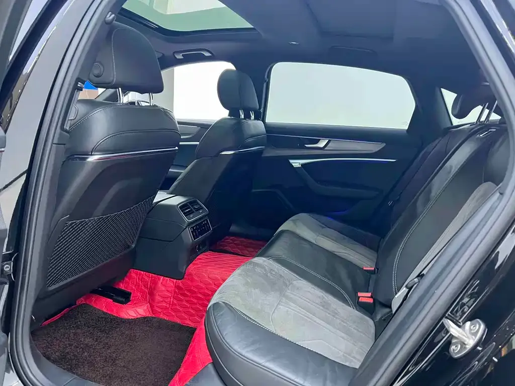 Audi A6L New Energy 2022 из CN, фото 3
