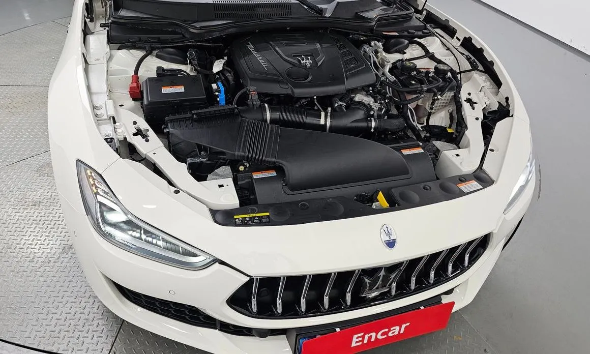 Maserati Ghibli 2023 из KR, фото 10