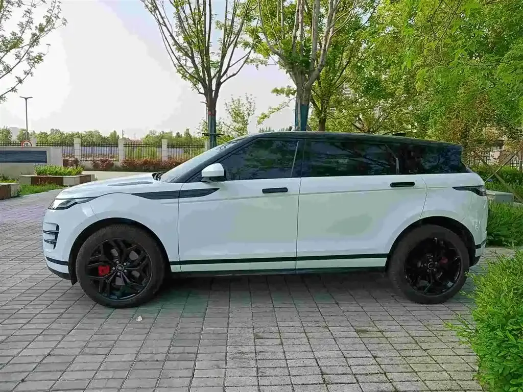 Land Rover Evoque — фото 8