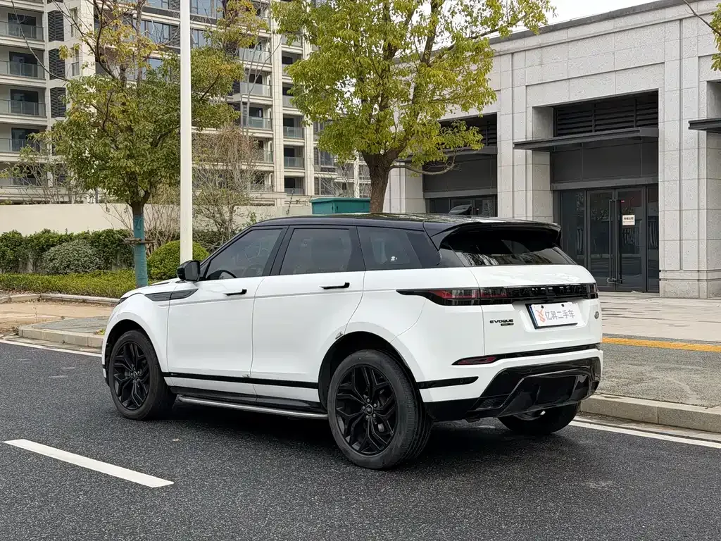 Land Rover Evoque — фото 8