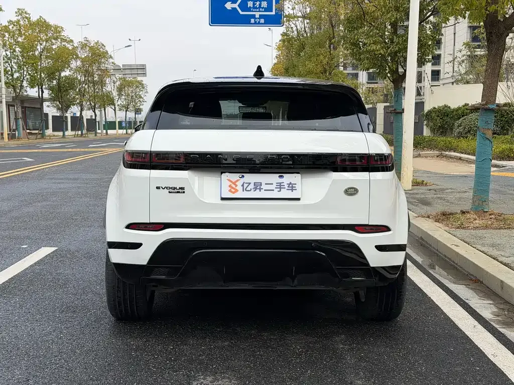 Land Rover Evoque — фото 6
