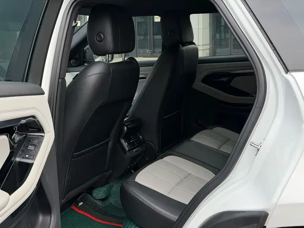 Land Rover Evoque — фото 4