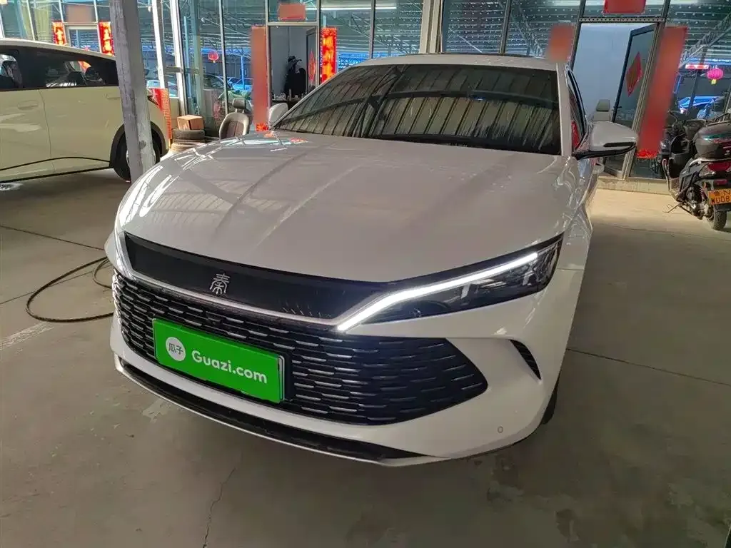 BYD Qin L — фото 10