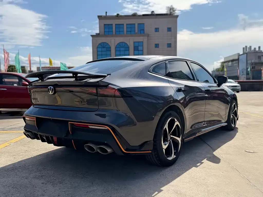 Changan UNI-V 2023 из CN, фото 4
