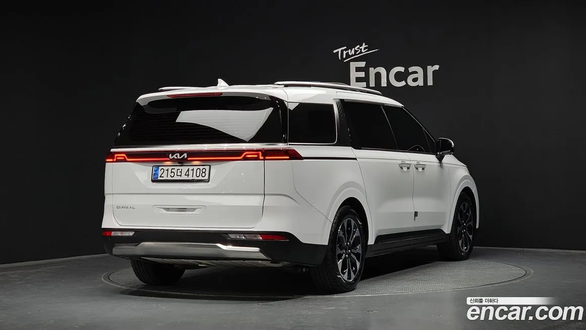 Kia Carnival — фото 2