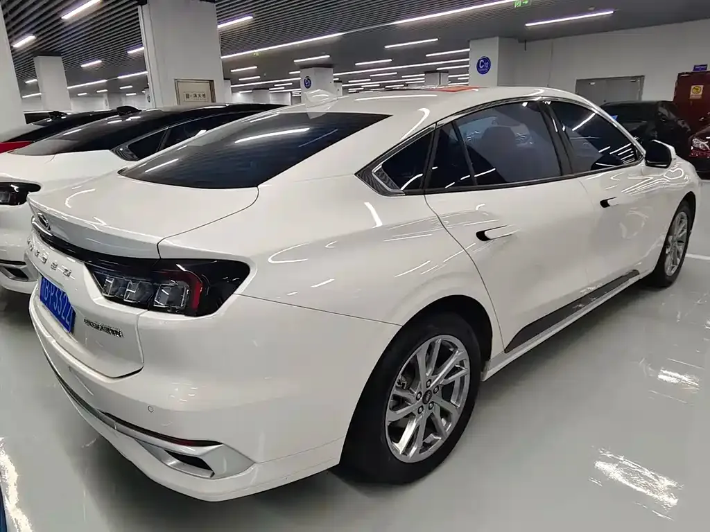 Ford Mondeo 2024 из CN, фото 6