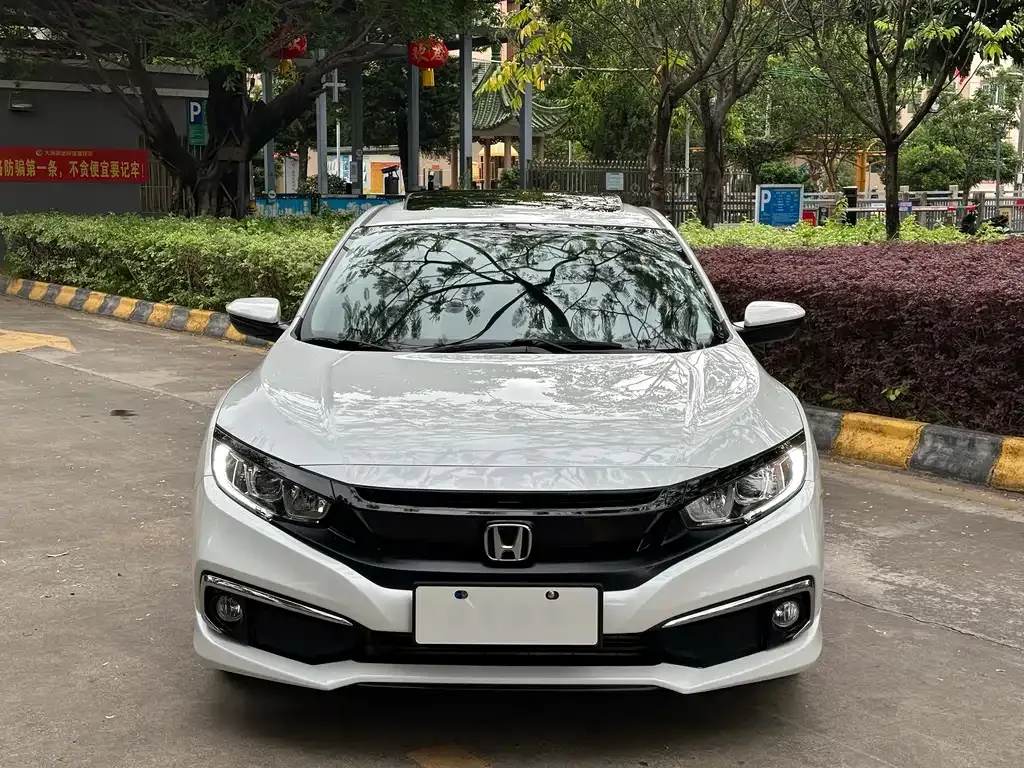 Honda Civic — фото 9